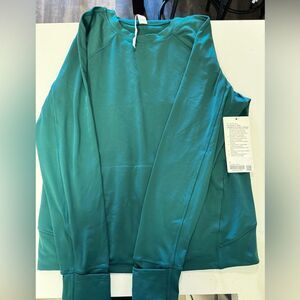 Brand new Lululemon top